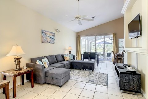 Villa ou maison à vendre à Clermont, Floride: 4 chambres, 147.81 m2 № 2407074 - photo 4