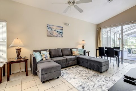 Villa ou maison à vendre à Clermont, Floride: 4 chambres, 147.81 m2 № 2407074 - photo 5