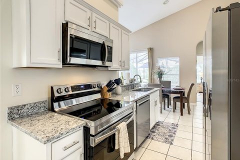 Villa ou maison à vendre à Clermont, Floride: 4 chambres, 147.81 m2 № 2407074 - photo 24