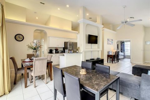 Villa ou maison à vendre à Clermont, Floride: 4 chambres, 147.81 m2 № 2407074 - photo 10