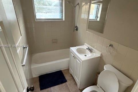 Touwnhouse à louer à Fort Lauderdale, Floride: 2 chambres, 141.12 m2 № 2046482 - photo 2