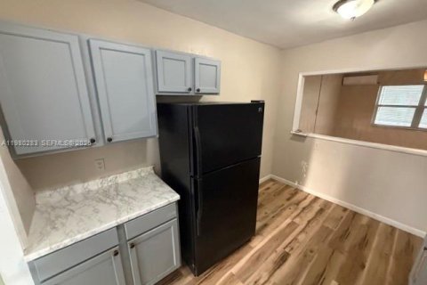 Touwnhouse à louer à Fort Lauderdale, Floride: 2 chambres, 141.12 m2 № 2046482 - photo 5