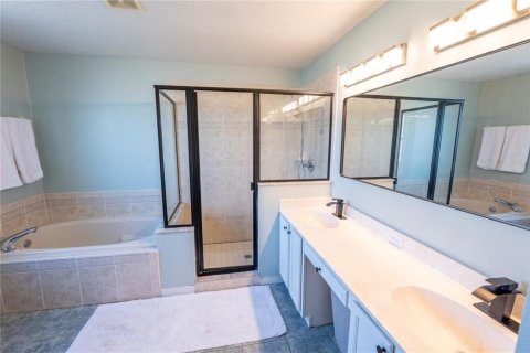 House in Winter Garden, Florida 4 bedrooms, 255.85 sq.m. № 1250884 - photo 21