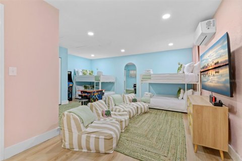 Casa en venta en Seminole, Florida, 4 dormitorios, 185.15 m2 № 2384208 - foto 19
