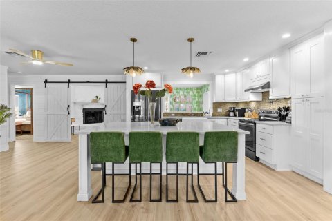 Casa en venta en Seminole, Florida, 4 dormitorios, 185.15 m2 № 2384208 - foto 7