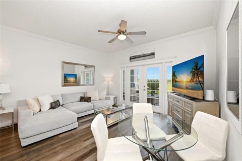 Condominio en venta en Four Corners, Florida, 3 dormitorios, 124.86 m2 № 2151021 - foto 16