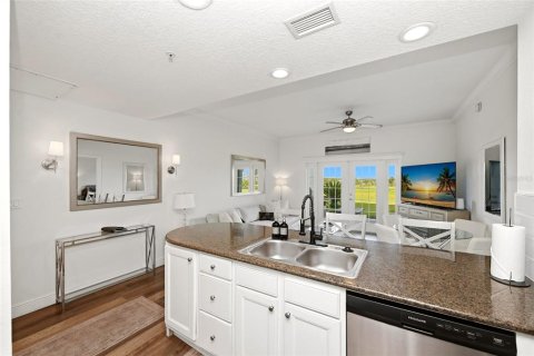 Condominio en venta en Four Corners, Florida, 3 dormitorios, 124.86 m2 № 2151021 - foto 12