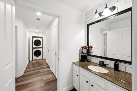 Condominio en venta en Four Corners, Florida, 3 dormitorios, 124.86 m2 № 2151021 - foto 29