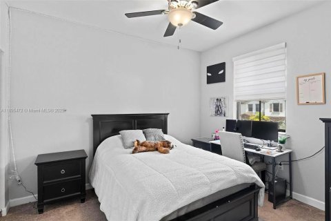 Снять в аренду таунхаус в Хомстед, Флорида 4 спальни, 169.92м2, № 1947656 - фото 21