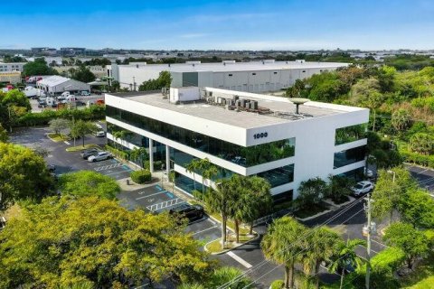 Propiedad comercial en Fort Lauderdale, Florida № 2208523