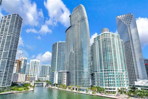 Condominio en venta en Miami, Florida, 1 dormitorio № 2013775 - foto 25