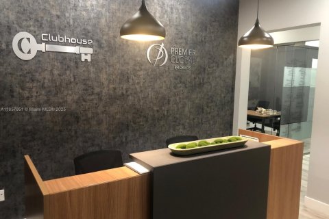 Commercial property in Weston, Florida № 2022697 - photo 5