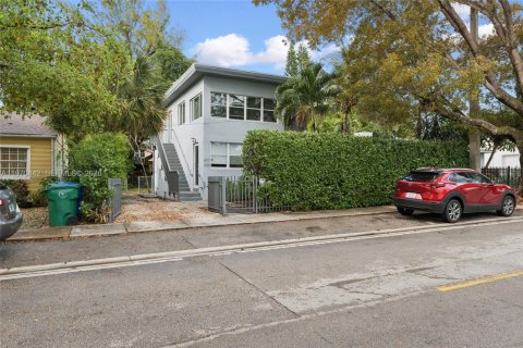 Immobilier commercial à vendre à Miami, Floride: 192.68 m2 № 2049143 - photo 29