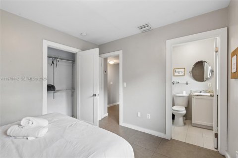 Immobilier commercial à vendre à Miami, Floride: 192.68 m2 № 2049143 - photo 19