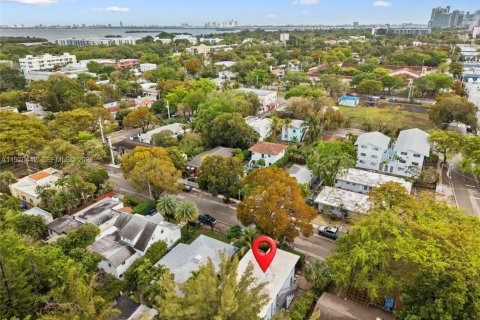 Immobilier commercial à vendre à Miami, Floride: 192.68 m2 № 2049143 - photo 27