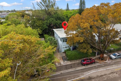 Immobilier commercial à vendre à Miami, Floride: 192.68 m2 № 2049143 - photo 25