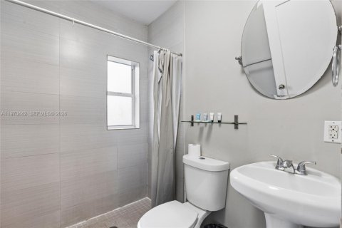 Immobilier commercial à vendre à Miami, Floride: 192.68 m2 № 2049143 - photo 23