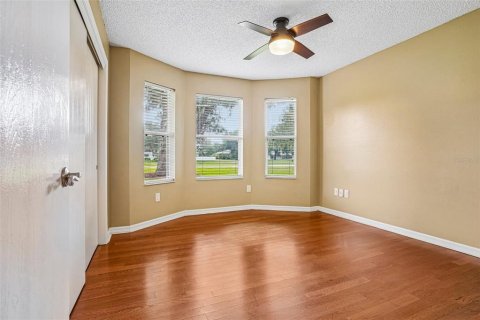Villa ou maison à vendre à Lady Lake, Floride: 4 chambres, 162.95 m2 № 2221591 - photo 28