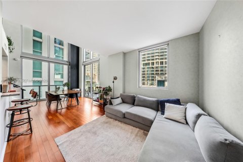 Condominio en venta en Miami, Florida, 1 dormitorio, 108.42 m2 № 2026067 - foto 5