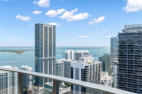 Condominio en venta en Miami, Florida, 4 dormitorios, 360.65 m2 № 2077291 - foto 11