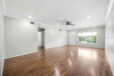 Condo in Clearwater, Florida, 2 bedrooms № 2110755 - photo 6