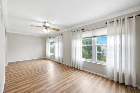 Condo in Clearwater, Florida, 2 bedrooms № 2110755 - photo 14