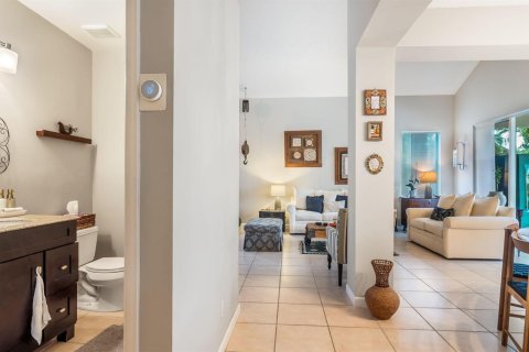 Casa en venta en Weston, Florida, 5 dormitorios, 257.8 m2 № 2187513 - foto 12