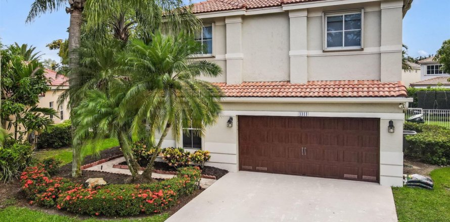 Casa en Weston, Florida 5 dormitorios, 257.8 m2 № 2187513