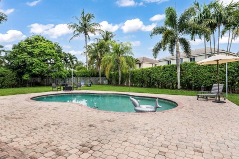 Casa en venta en Weston, Florida, 5 dormitorios, 257.8 m2 № 2187513 - foto 5