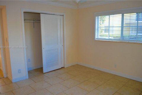 Copropriété à louer à Fort Lauderdale, Floride: 2 chambres, 91.04 m2 № 2046301 - photo 15