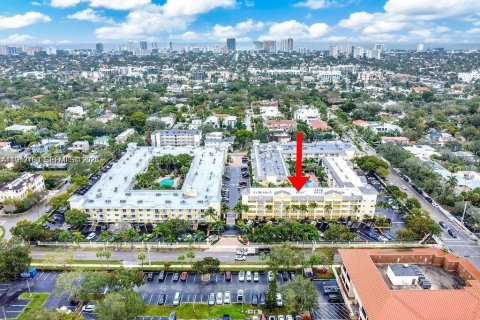 Copropriété à louer à Fort Lauderdale, Floride: 2 chambres, 91.04 m2 № 2046301 - photo 25