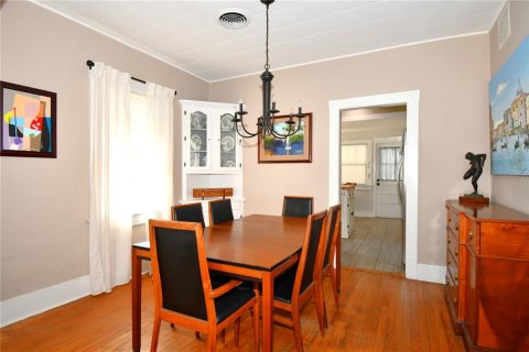 House in Mount Dora, Florida 2 bedrooms, 111.95 sq.m. № 1620917 - photo 8