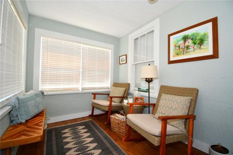 House in Mount Dora, Florida 2 bedrooms, 111.95 sq.m. № 1620917 - photo 4