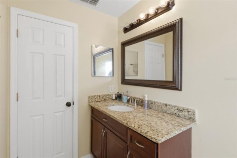 Villa ou maison à vendre à Kissimmee, Floride: 5 chambres, 199.18 m2 № 2127140 - photo 26