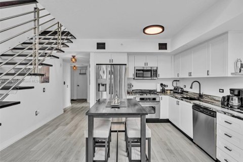 Купить кондоминиум в Майами, Флорида 2 спальни, 117.71м2, № 1735793 - фото 26
