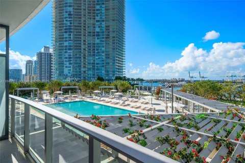 Condo in Miami Beach, Florida, 3 bedrooms  № 1844063 - photo 27