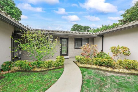 Villa ou maison à Wilton Manors, Floride 3 chambres, 180.23 m2 № 2081755