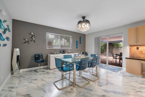 Villa ou maison à vendre à Wilton Manors, Floride: 3 chambres, 180.23 m2 № 2081755 - photo 7