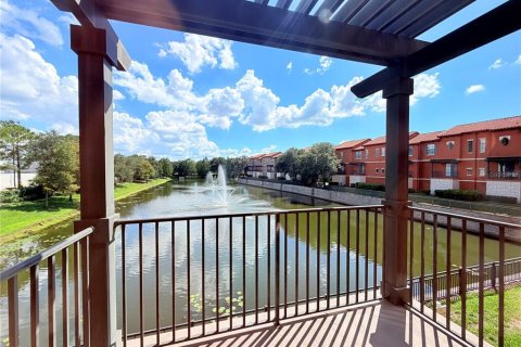 Touwnhouse à louer à Orlando, Floride: 3 chambres, 155.89 m2 № 2384052 - photo 7