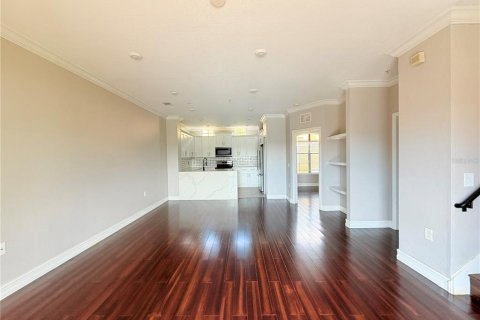 Touwnhouse à louer à Orlando, Floride: 3 chambres, 155.89 m2 № 2384052 - photo 5
