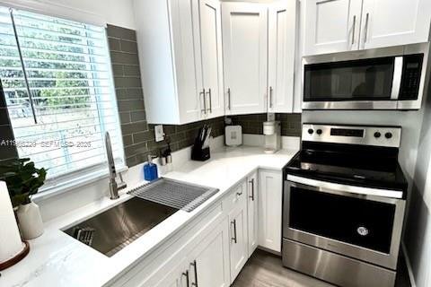 Снять в аренду квартиру в Хомстед, Флорида 1 спальня, 37.16м2, № 2028950 - фото 6