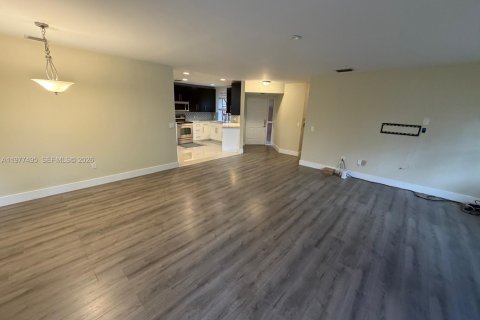 Condo in Boynton Beach, Florida, 3 bedrooms  № 2041066 - photo 4