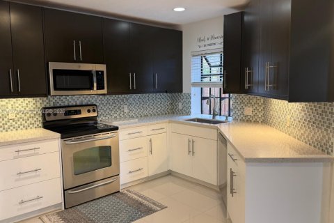 Condo in Boynton Beach, Florida, 3 bedrooms  № 2041066 - photo 6