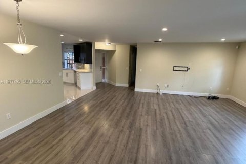 Condo in Boynton Beach, Florida, 3 bedrooms  № 2041066 - photo 11