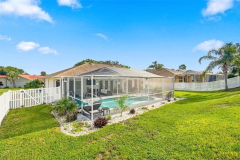 Villa ou maison à vendre à Spring Hill, Floride: 2 chambres, 149.76 m2 № 2297169 - photo 29