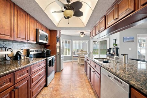 Villa ou maison à vendre à Spring Hill, Floride: 2 chambres, 149.76 m2 № 2297169 - photo 9