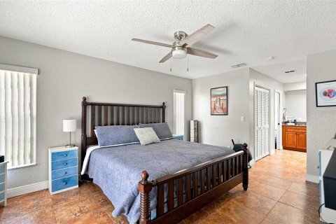 Villa ou maison à vendre à Spring Hill, Floride: 2 chambres, 149.76 m2 № 2297169 - photo 12