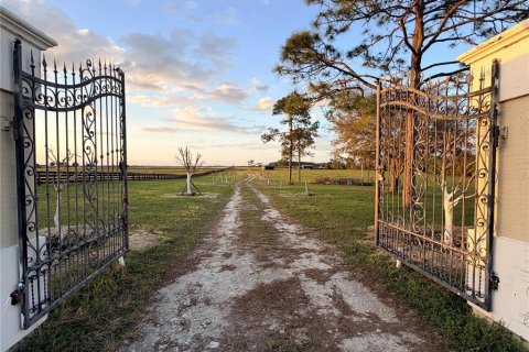 Villa ou maison à vendre à Williston, Floride: 2 chambres, 102.75 m2 № 2147605 - photo 9