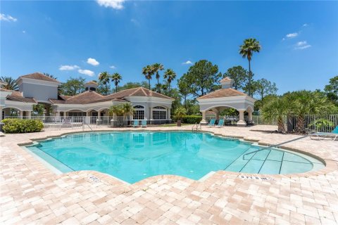 Condo in Orlando, Florida, 2 bedrooms  № 2096479 - photo 29