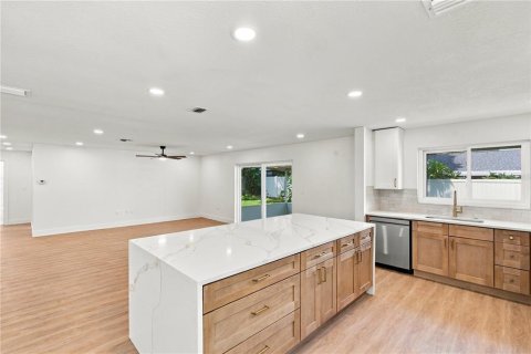 Casa en venta en Dunedin, Florida, 3 dormitorios, 135.36 m2 № 2381131 - foto 14